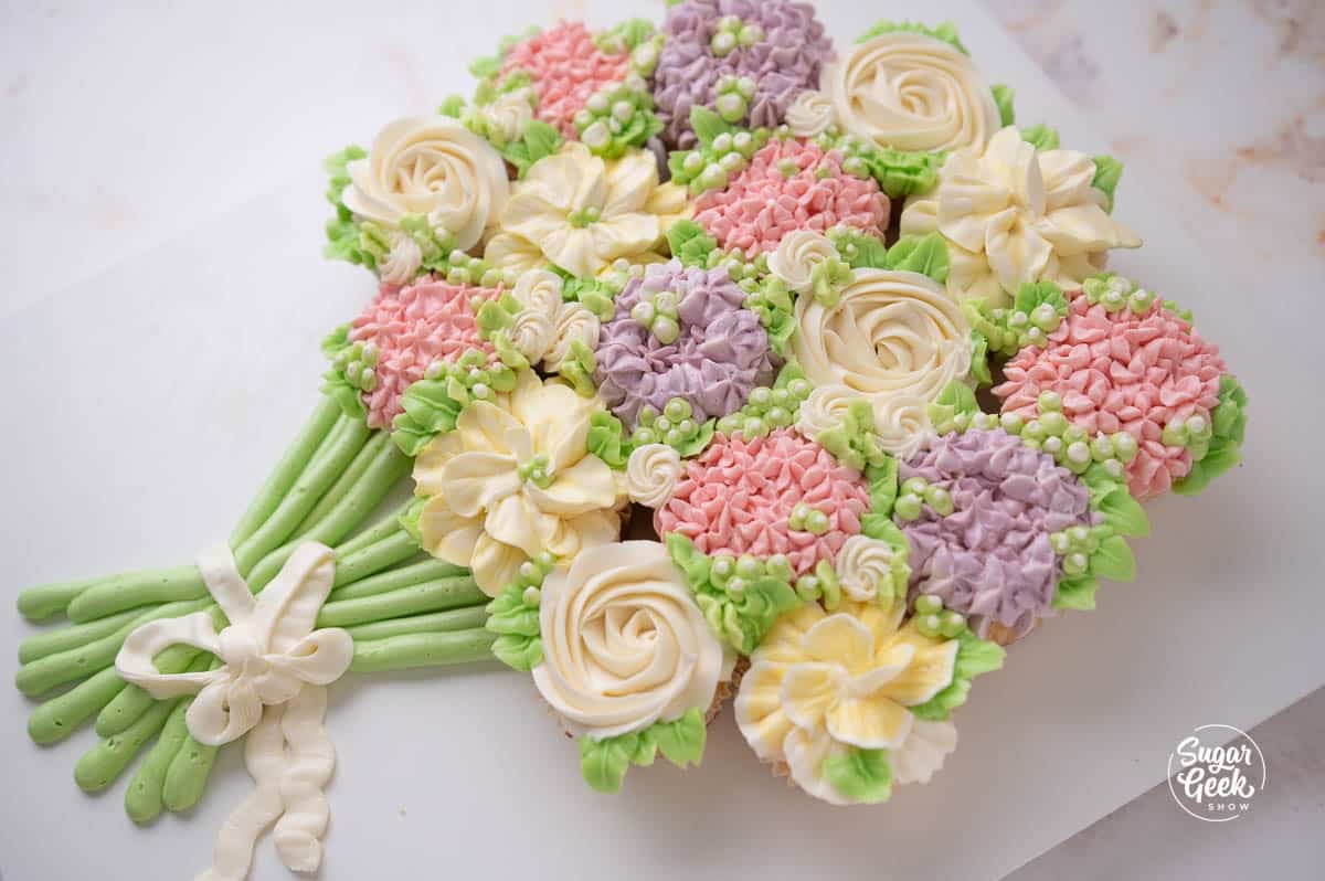 closeup of finished cupcake bouquet