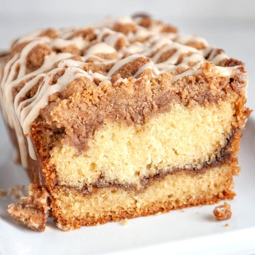 Sour Cream Coffee Cake (Crumb Coffee Cake)