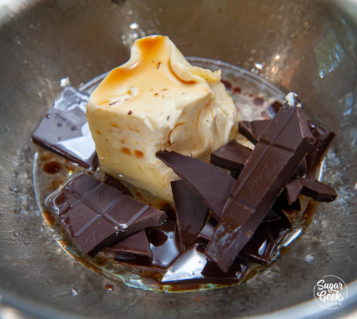 butter, oil and chocolate on a bain marie