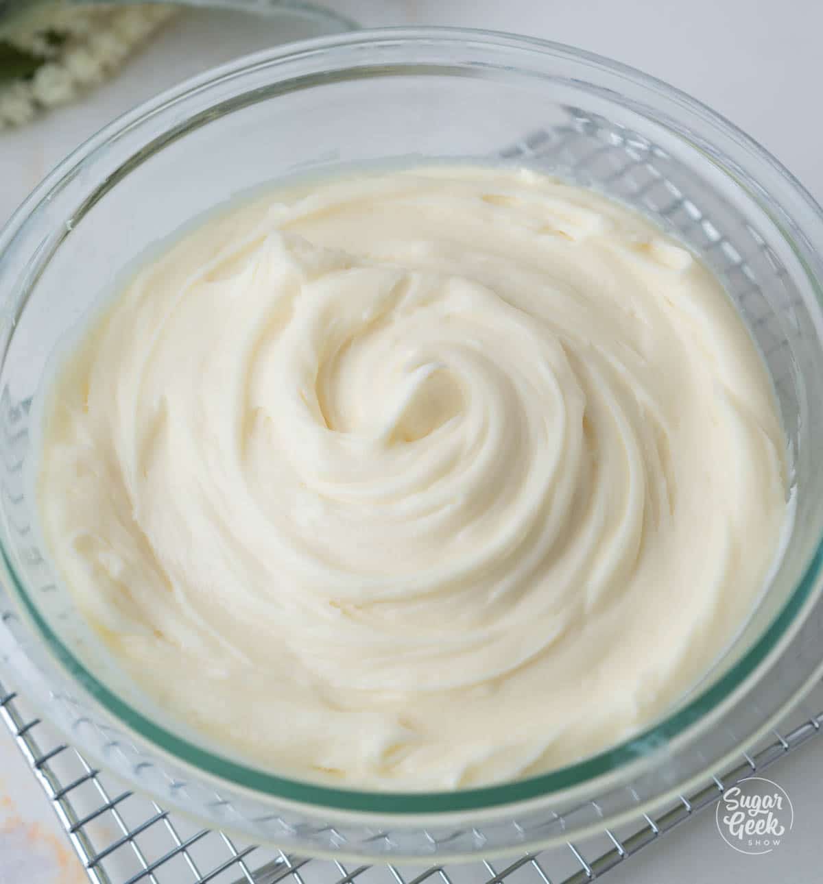 bowl of finished cream cheese frosting. 